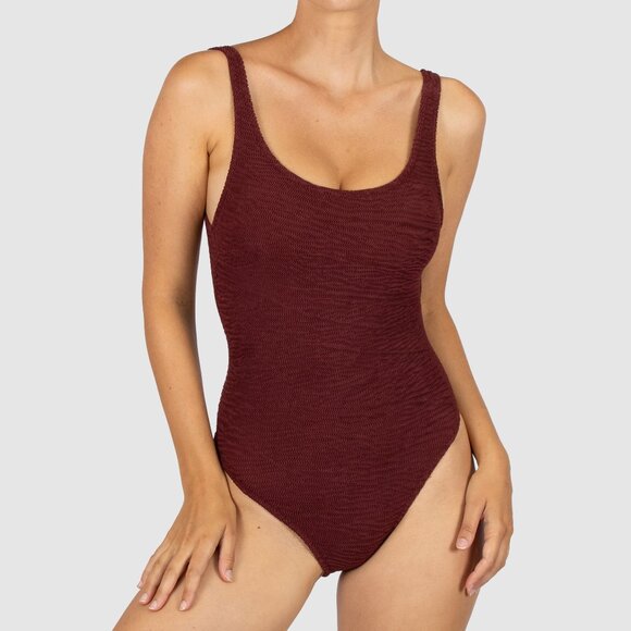 Baku Low Back One Piece - size 8CAN - Picture 1 of 3
